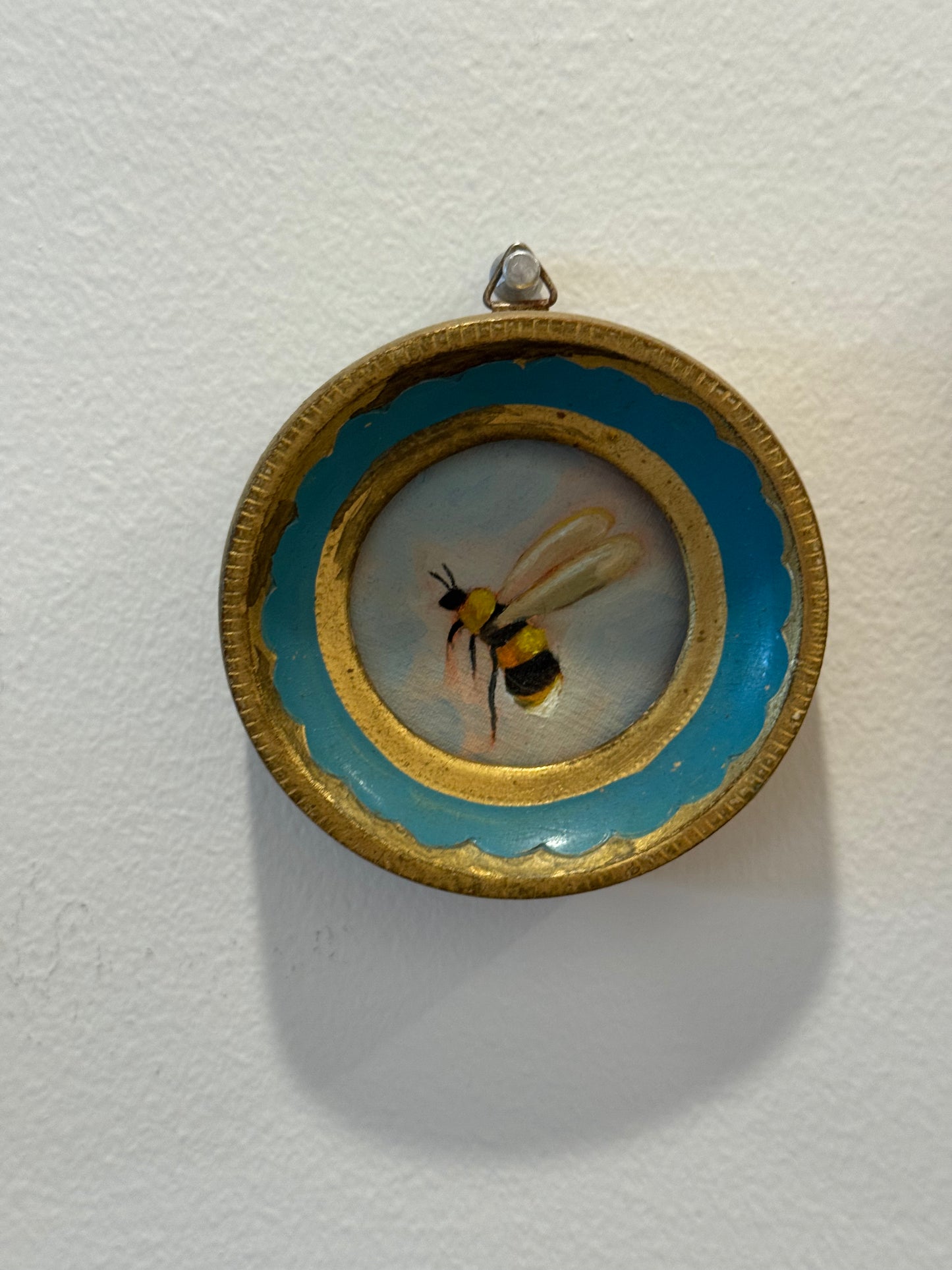 The Bee - Blue frame